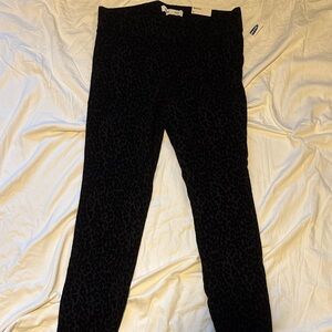 Old Navy Black Patterned Stevie Leggings